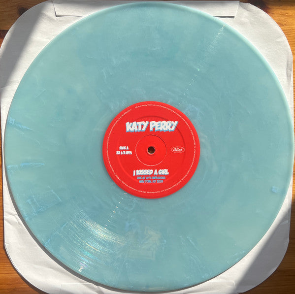 Katy Perry – I Kissed A Girl (Live At MTV Unplugged, New York, NY 2009) (Vinyl, 12", 33 ⅓ RPM, Single, Limited Edition, Sky Blue, 2020) – photo 5